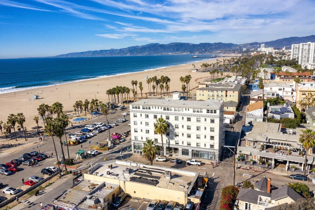 Air Venice On The Hotel Los Angeles